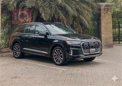 اودي Q7
